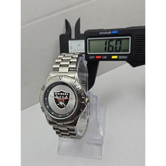 NFL Raiders Working Mens Watch By Game Time Silver Tone NEW BATTERY Working - Picture 6 of 11